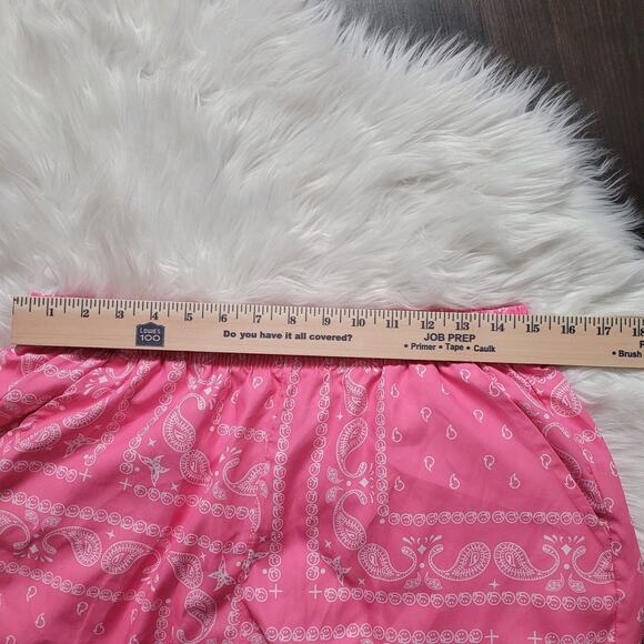 Mens Medium Pink Bandana Paisley Shorts Workout Boxing Running Streetwear - Picture 4 of 6